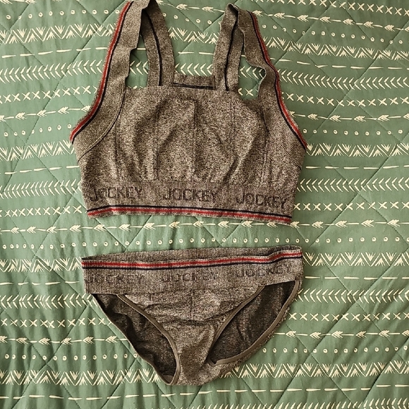 JOCKEY Intimates Sports Bra / Bralette And Panty Set Size Large - Picture 1 of 9